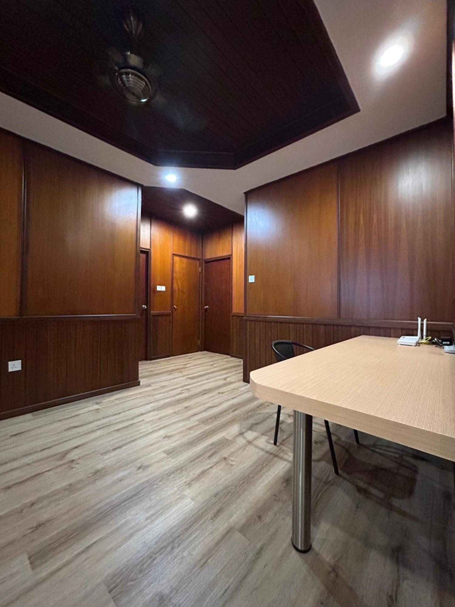 De Wooden - Stutong Villa Kuching