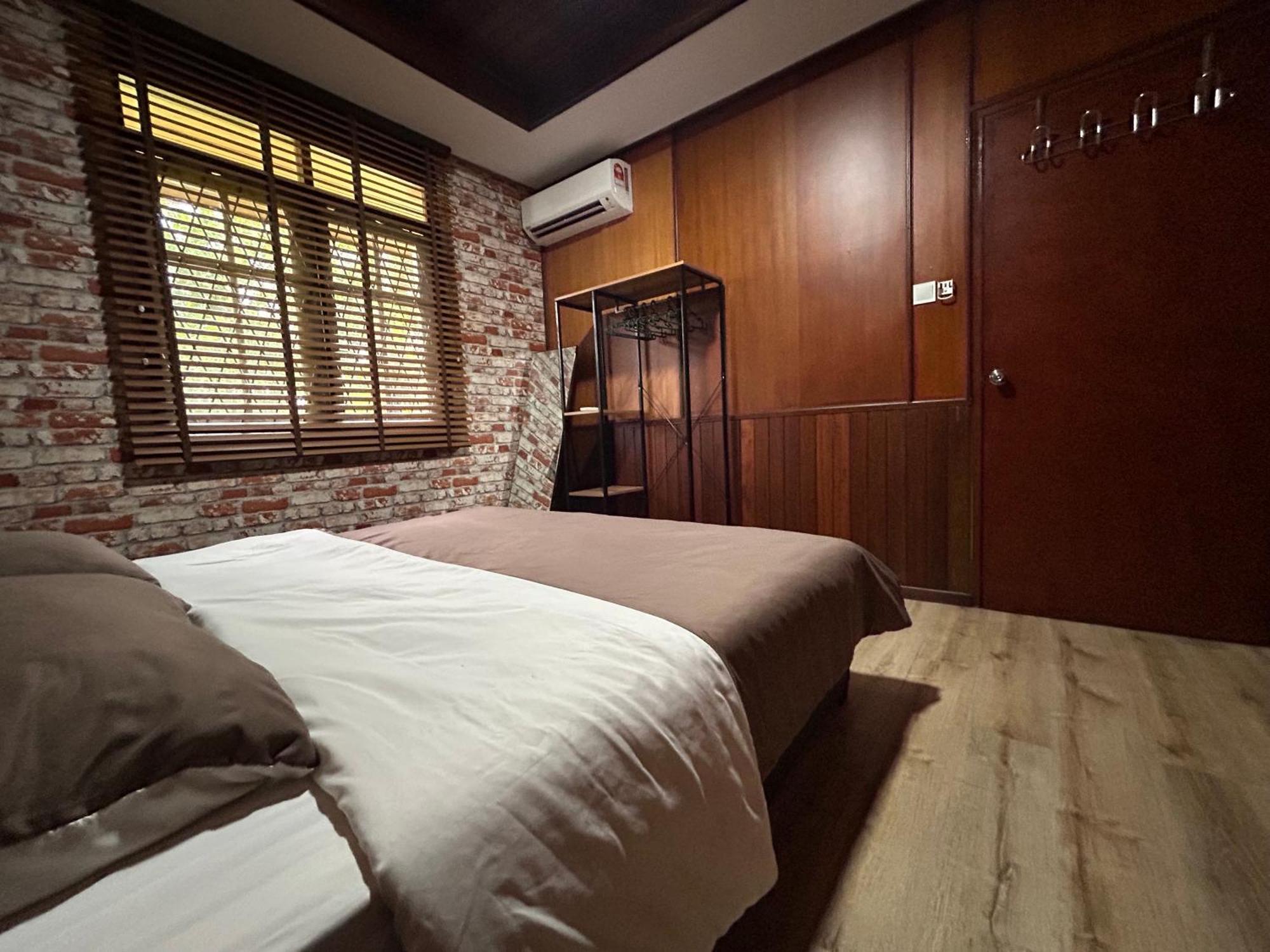 De Wooden - Stutong Villa