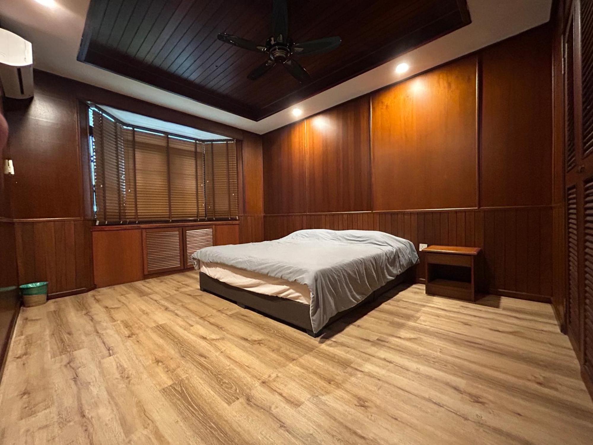 Villa De Wooden - Stutong *