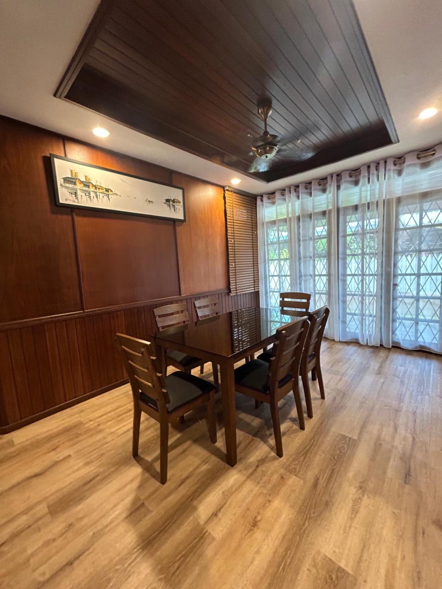 Villa De Wooden - Stutong Kuching